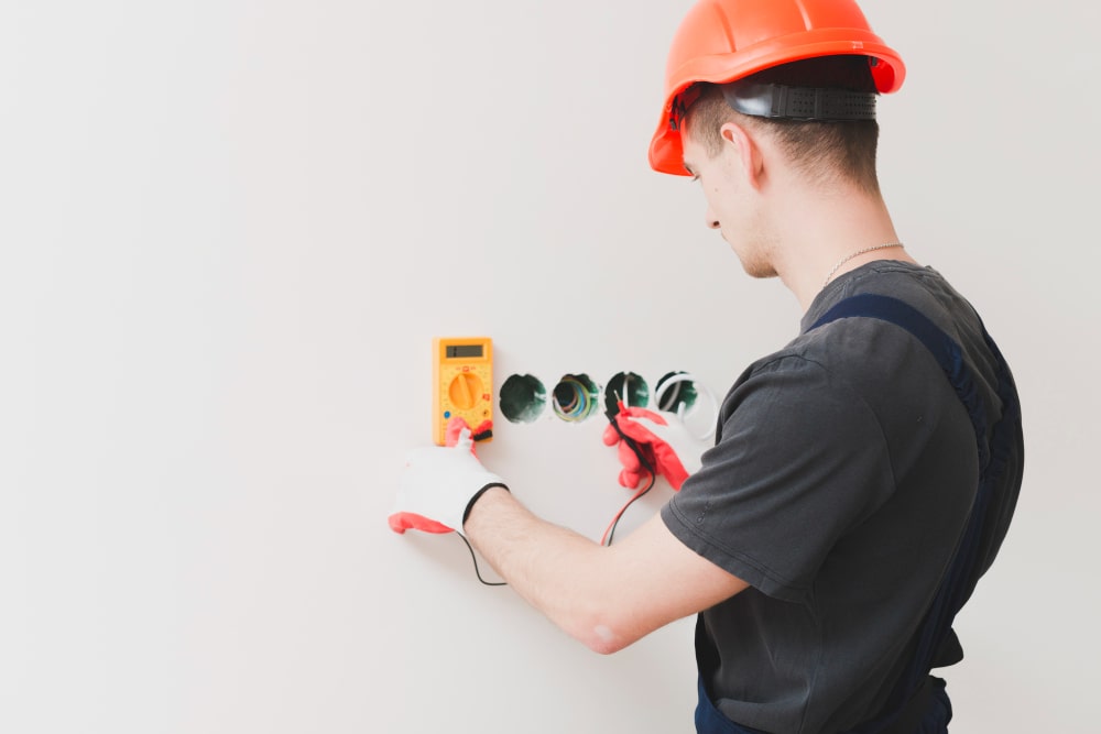 Essential Electrical Checks Before You Go on Summer Holiday